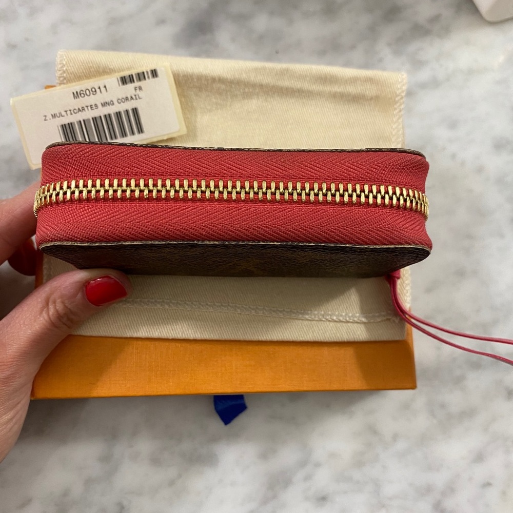 Louis Vuitton Zippy Multicartes Corail - Picture 3 of 15